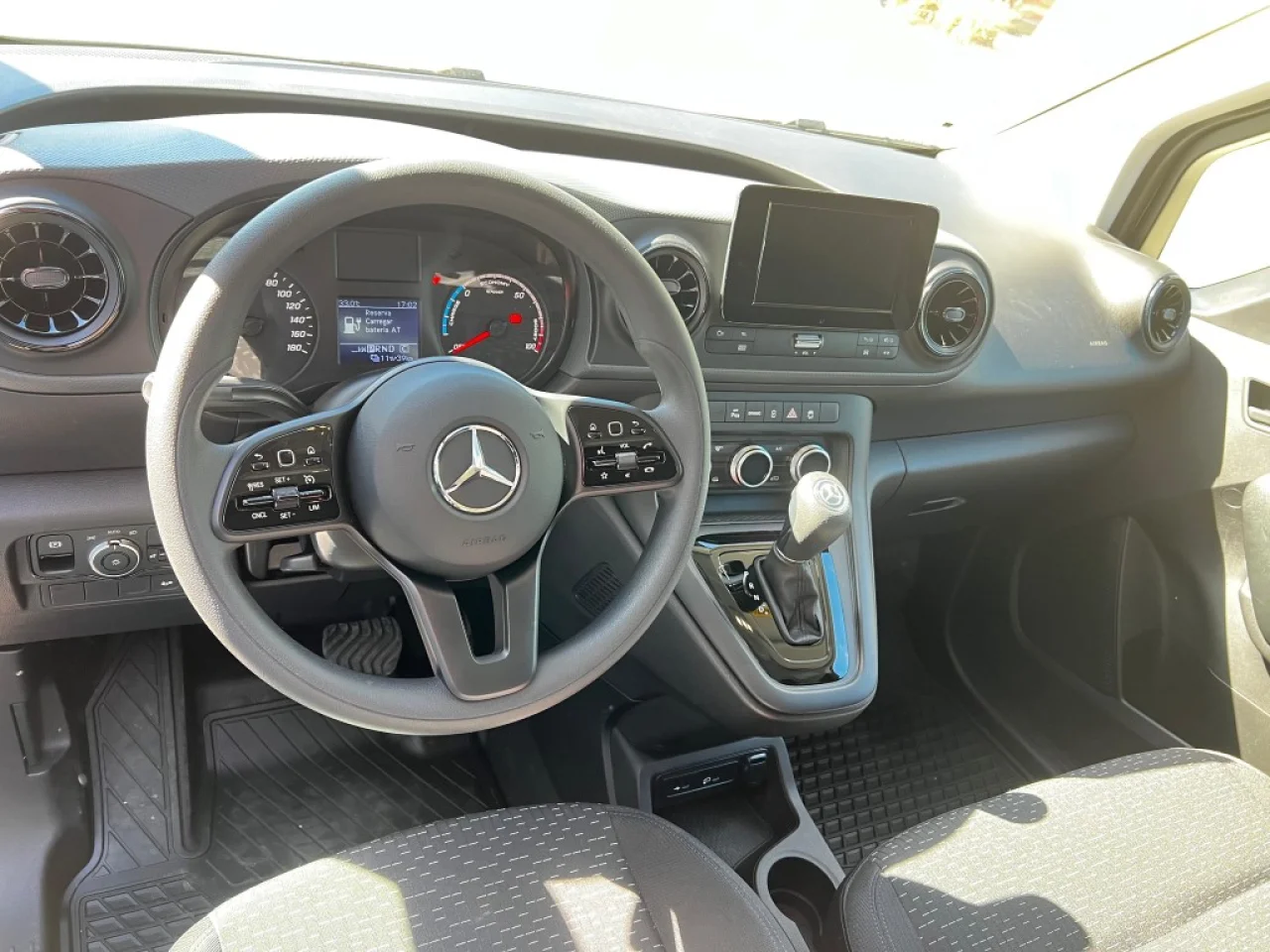 Mercedes e-Citan Pro 1