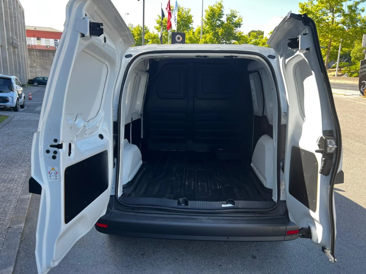 Mercedes e-Citan Pro 5