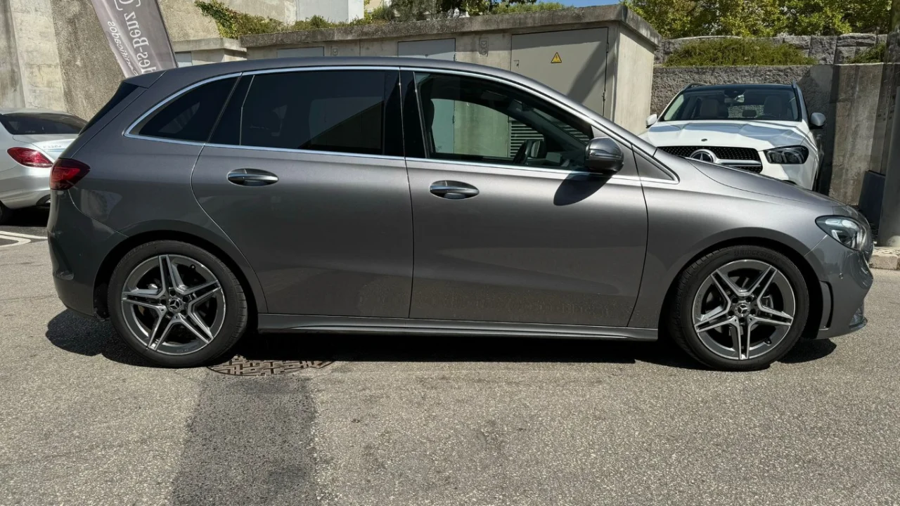Mercedes Classe B 180d Amg Premium 9