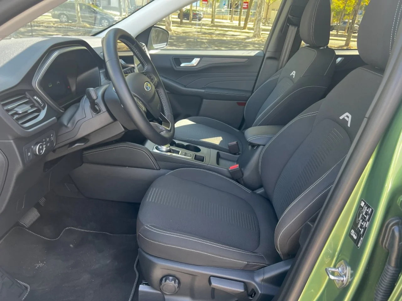 Ford Kuga 2.5 Duratec PHEV 243CV Automático 3