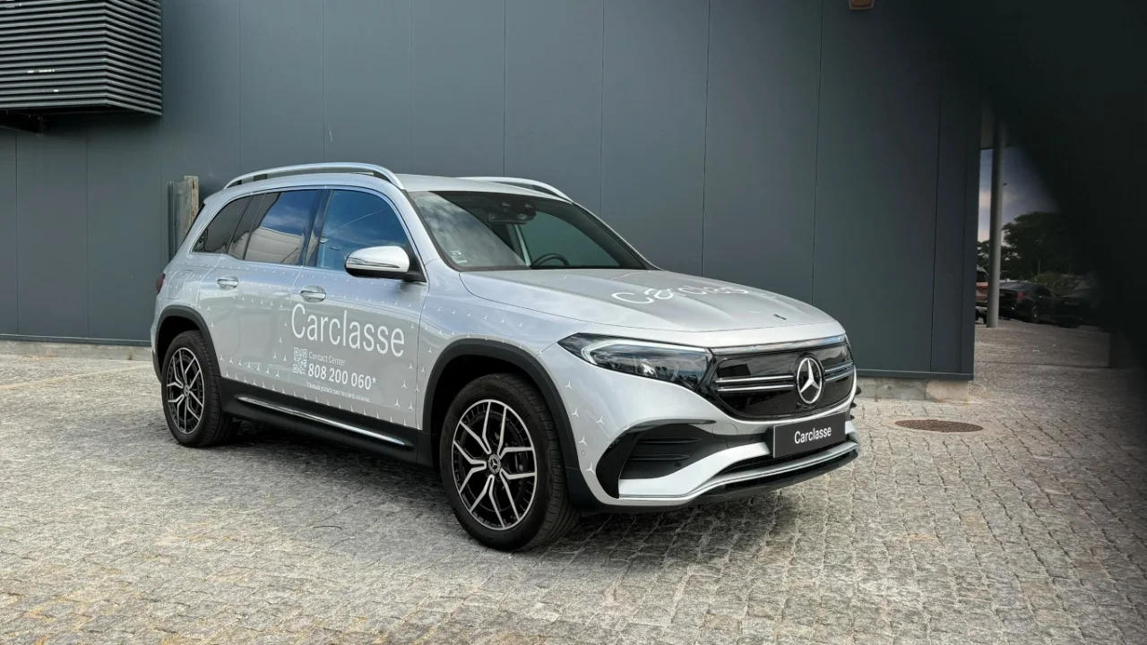 Mercedes Classe EQB 250 AMG Premium - 7 Lugares 11