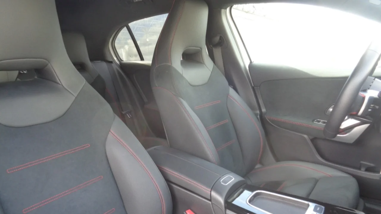 Mercedes Classe A 250e AMG Advanced Plus 6