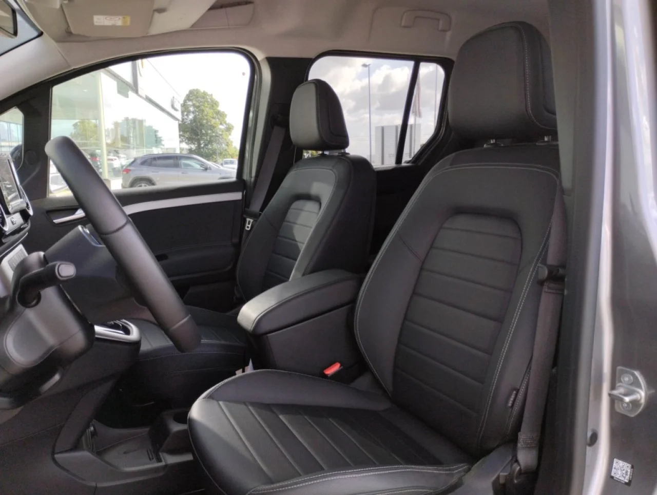 Mercedes EQT 200 Progressive Premium Plus 11