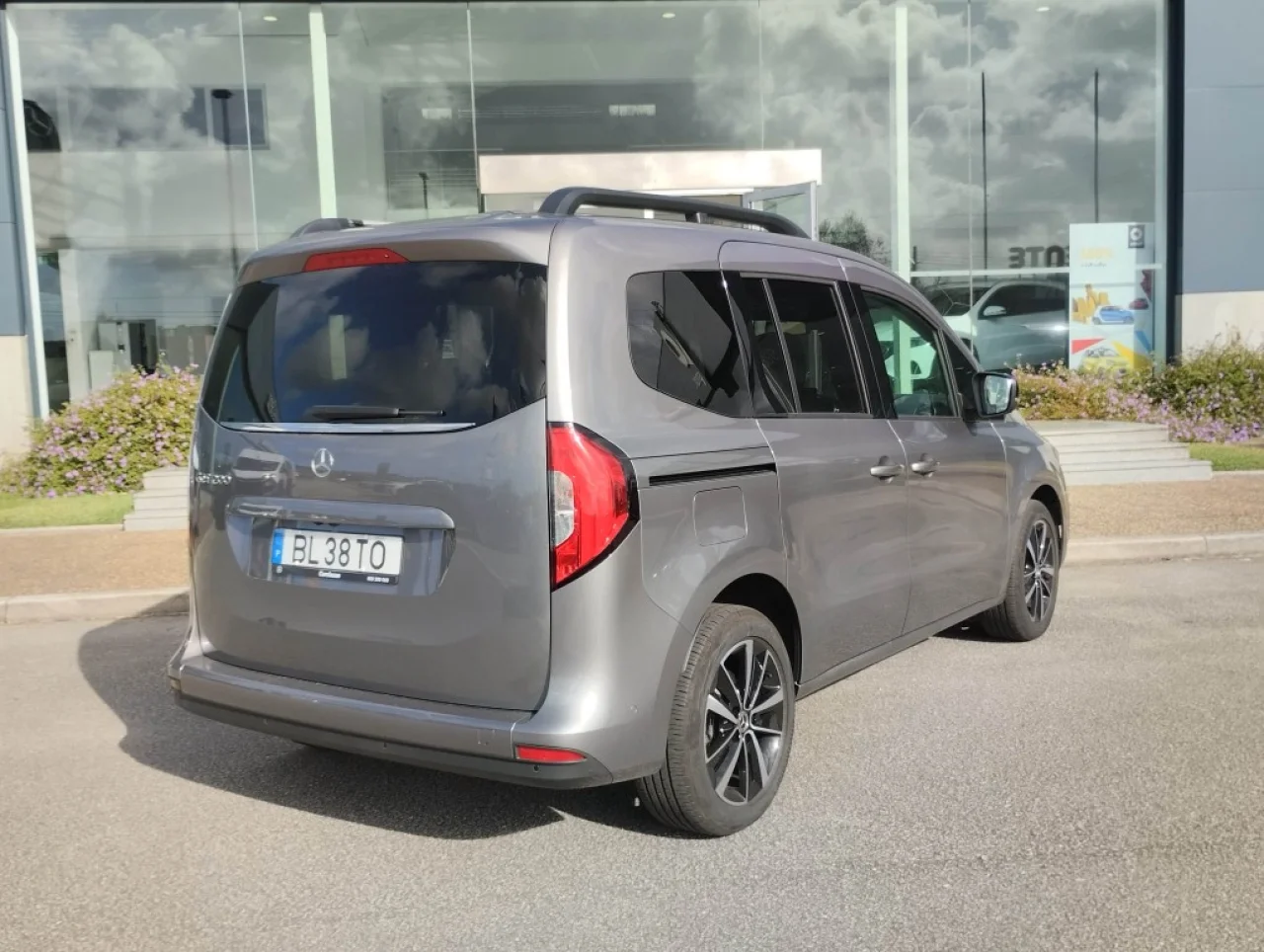 Mercedes EQT 200 Progressive Premium Plus 19