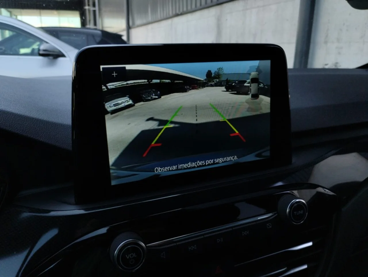 KUGA ST-LINE 1.5 TDCi EcoBlue 6