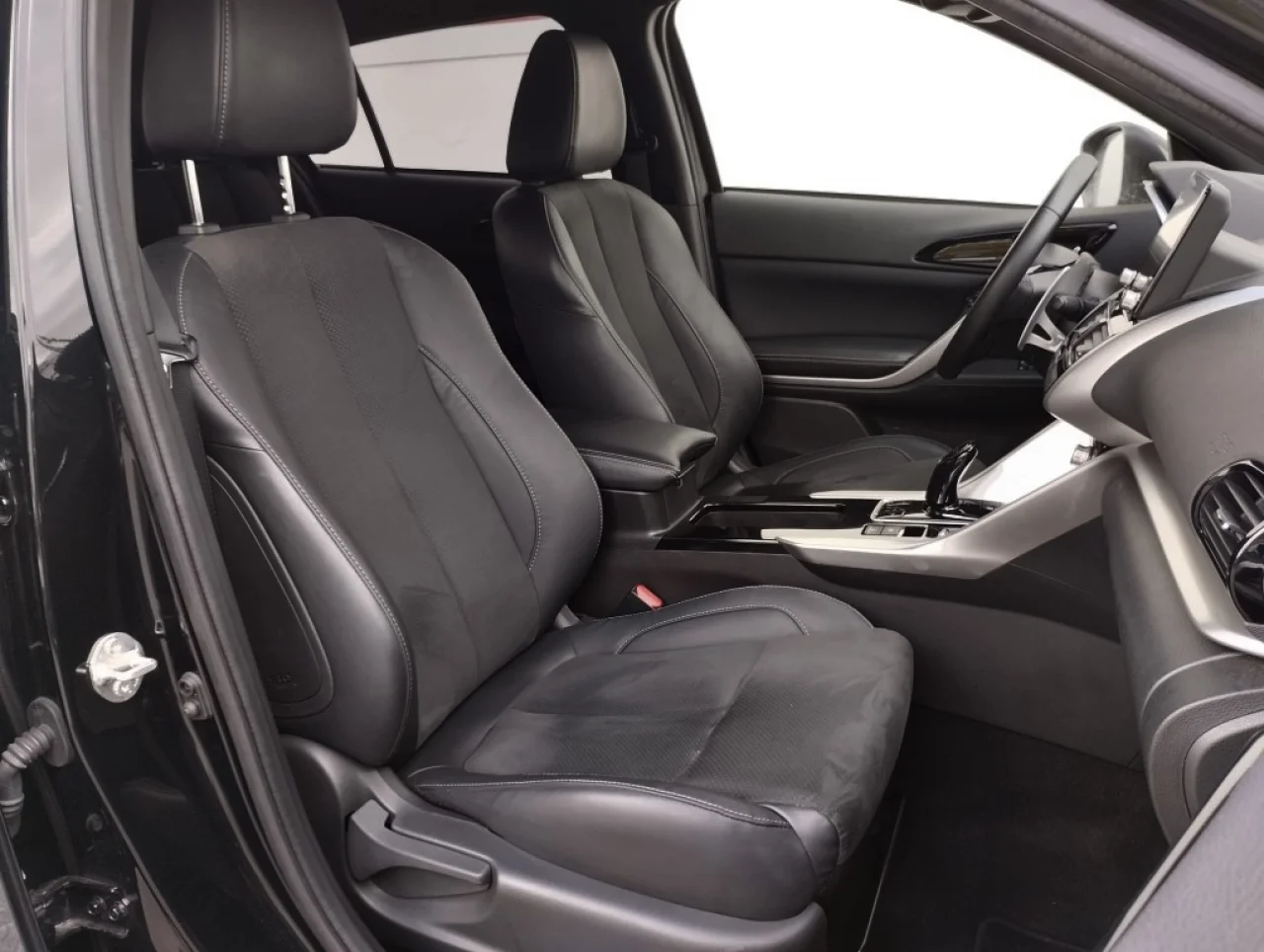 MItsubishi Eclipse Cross e-style 4wd PHEV 5