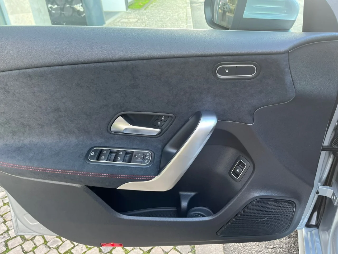 Mercedes Classe A 250e AMG Premium  Limousine 4