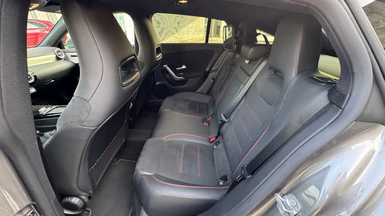 Mercedes CLA 180d Shooting Brake AMG Advanced Plus 3