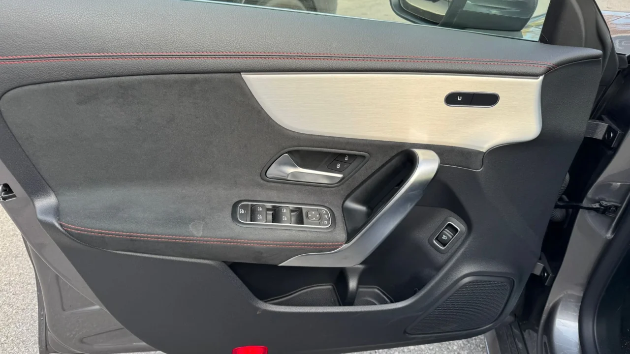 Mercedes CLA 180d Shooting Brake AMG Advanced Plus 4