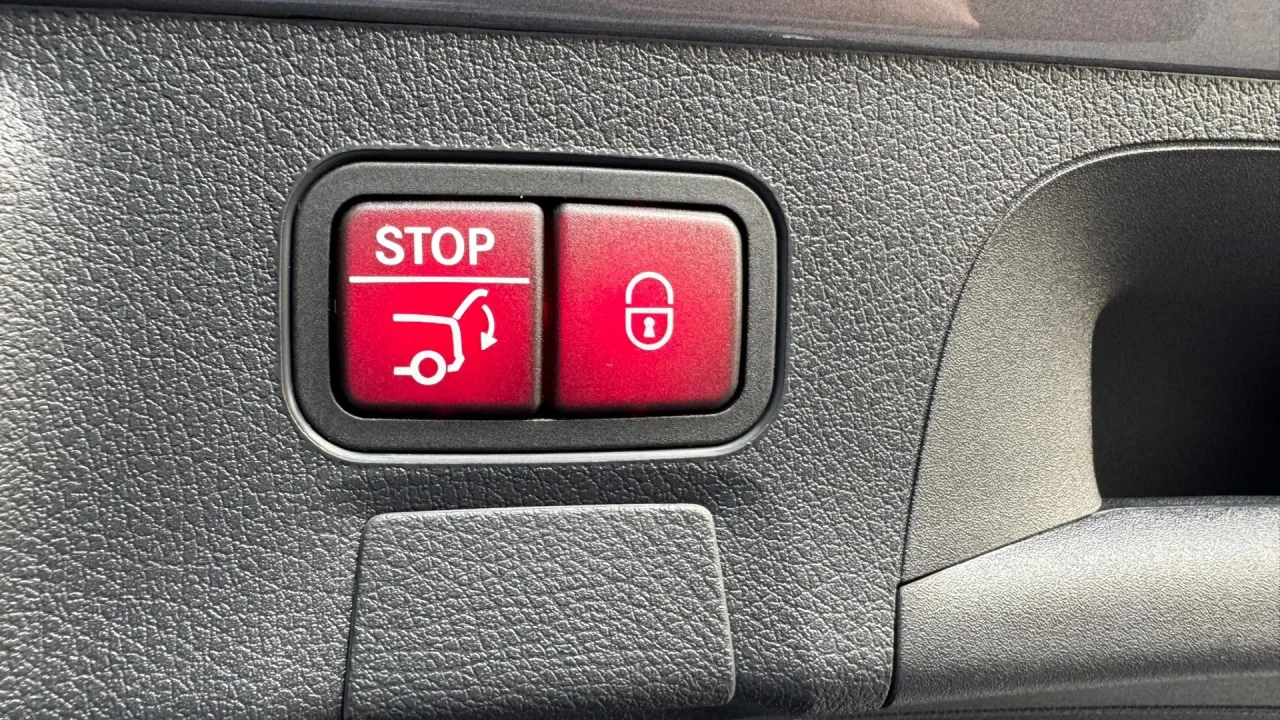 Mercedes CLA 180d Shooting Brake AMG Advanced Plus 13