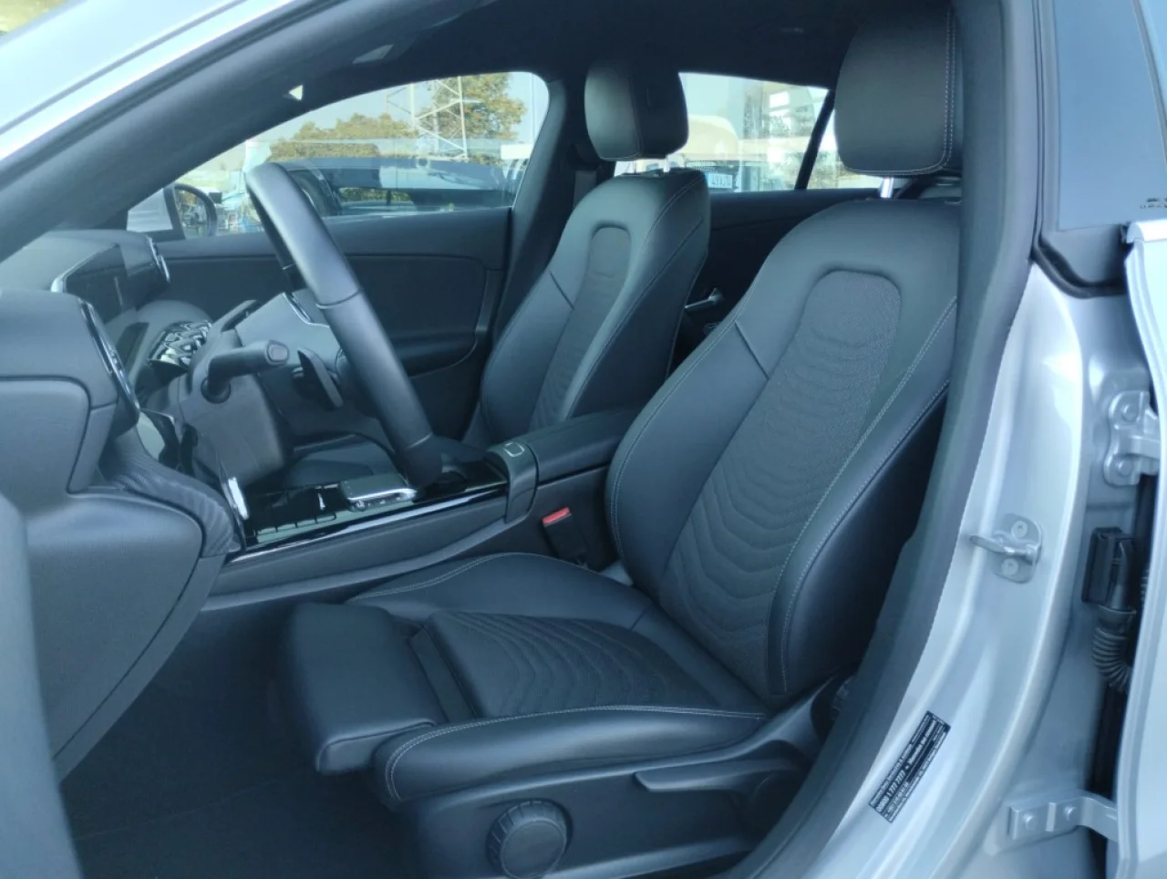 Mercedes CLA 180d Shooting Brake Style Plus 6