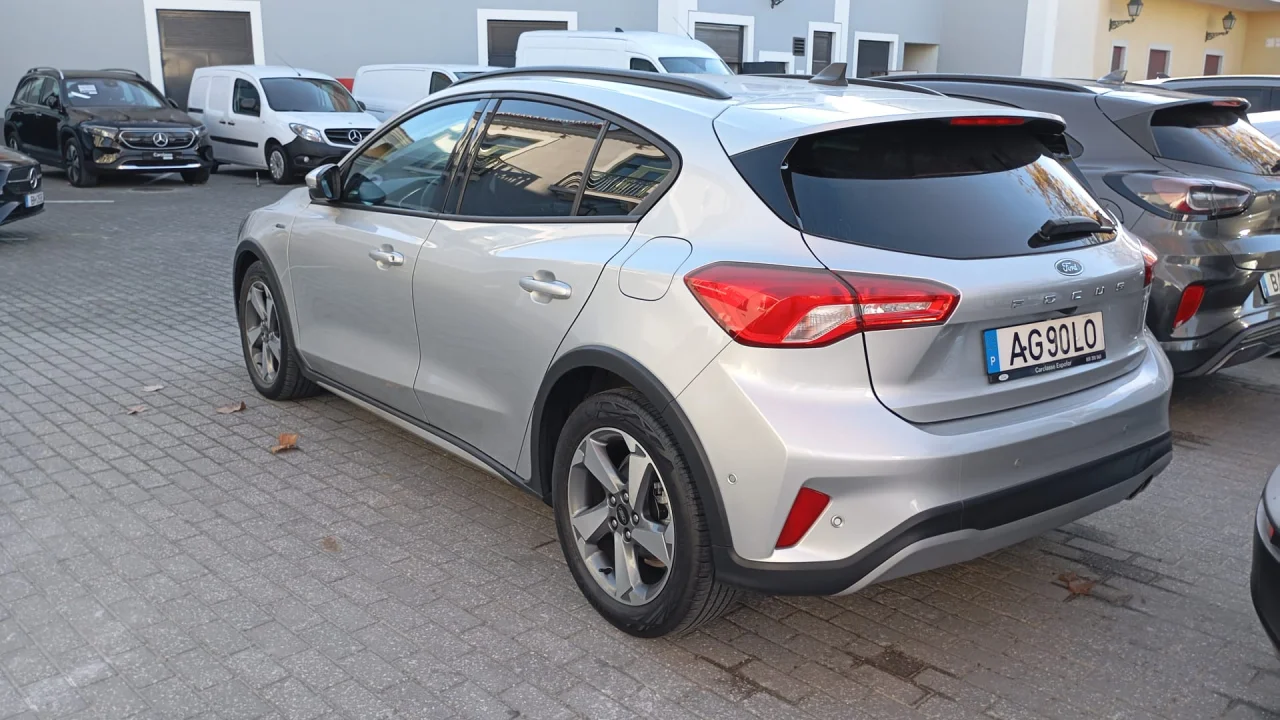 Ford Focus Active Ecoboost 125 Cv 10