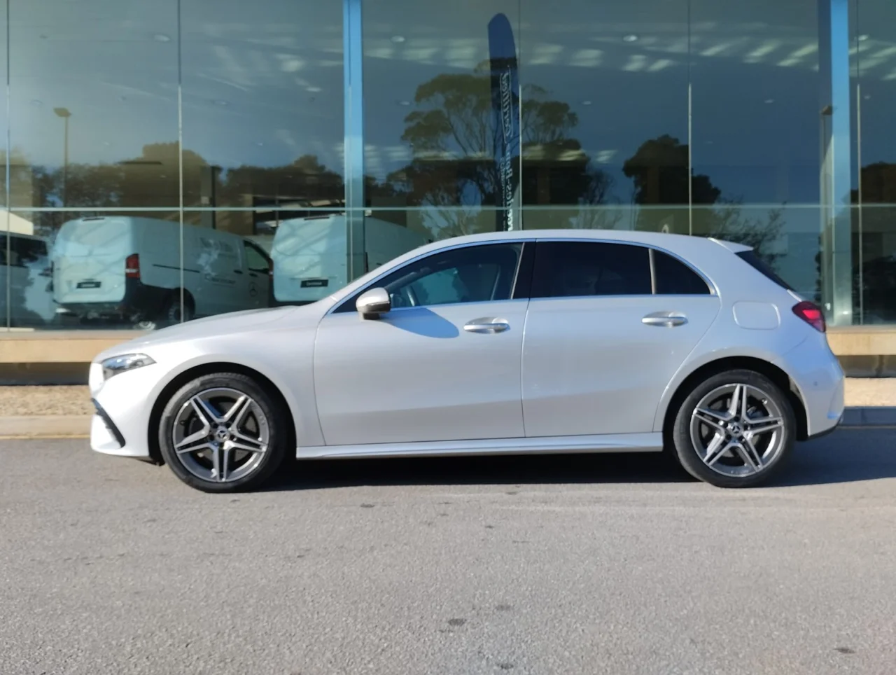 Mercedes A 250e AMG Automática 7