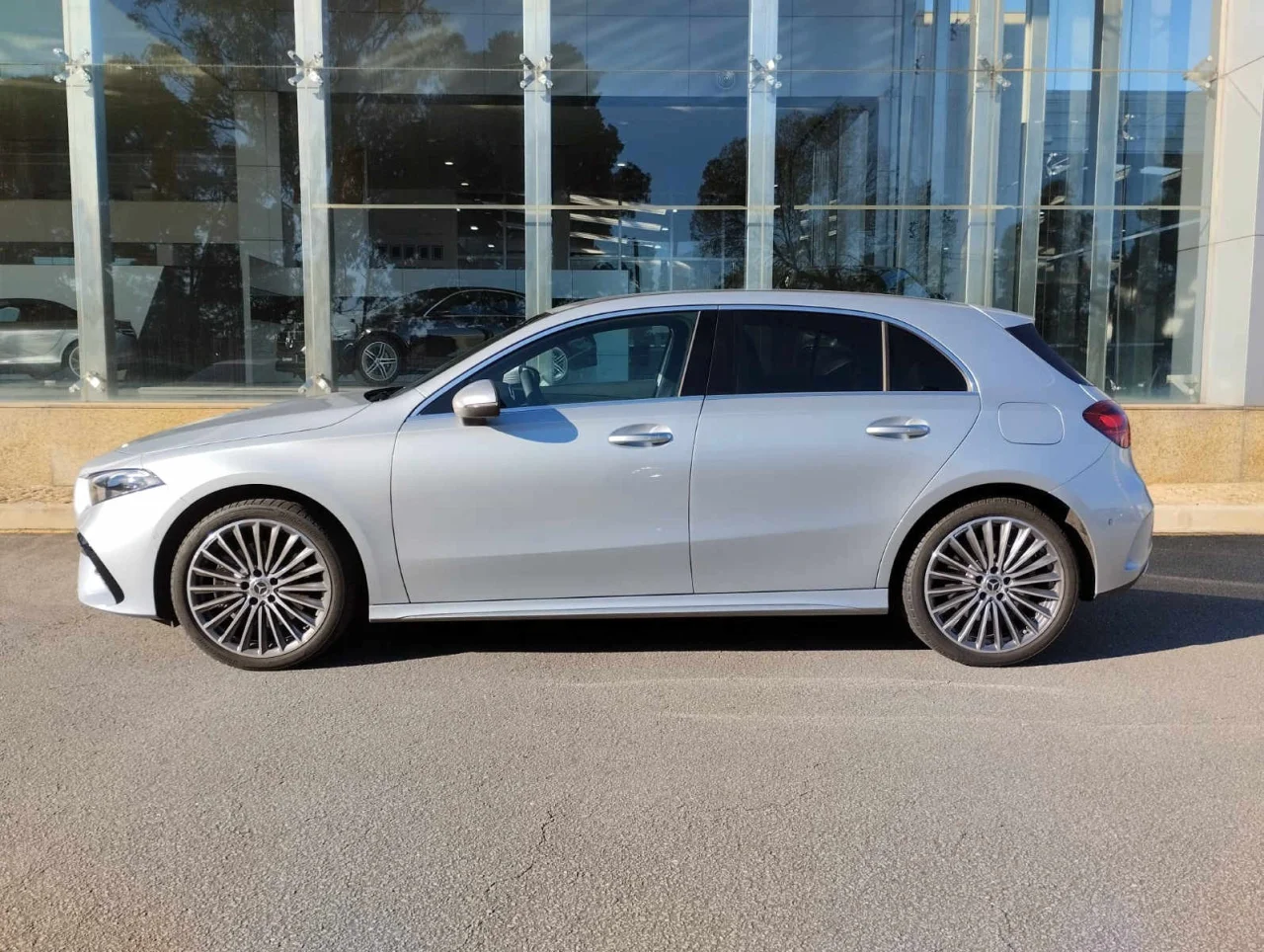 Mercedes Classe A 250e  AMG Advanced Plus 2