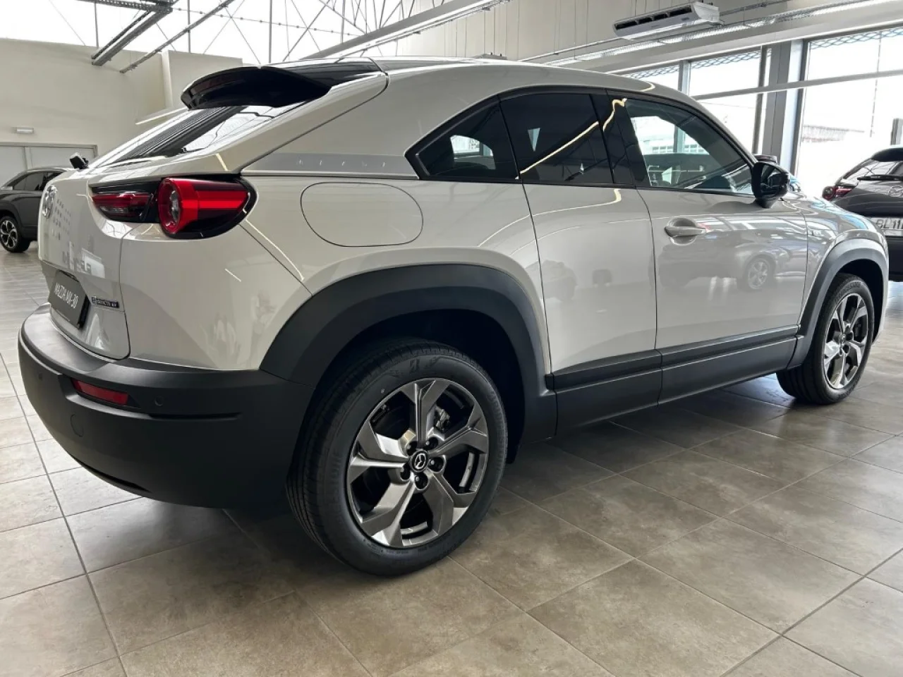 Mazda MX-30 e-Skyactiv Makoto Urban Expression 6