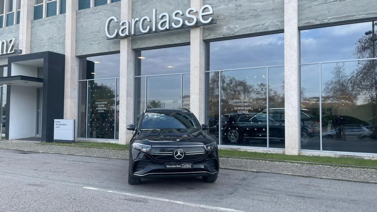 Mercedes Classe EQB 350 AMG 7 Lugares 4 Matic 11