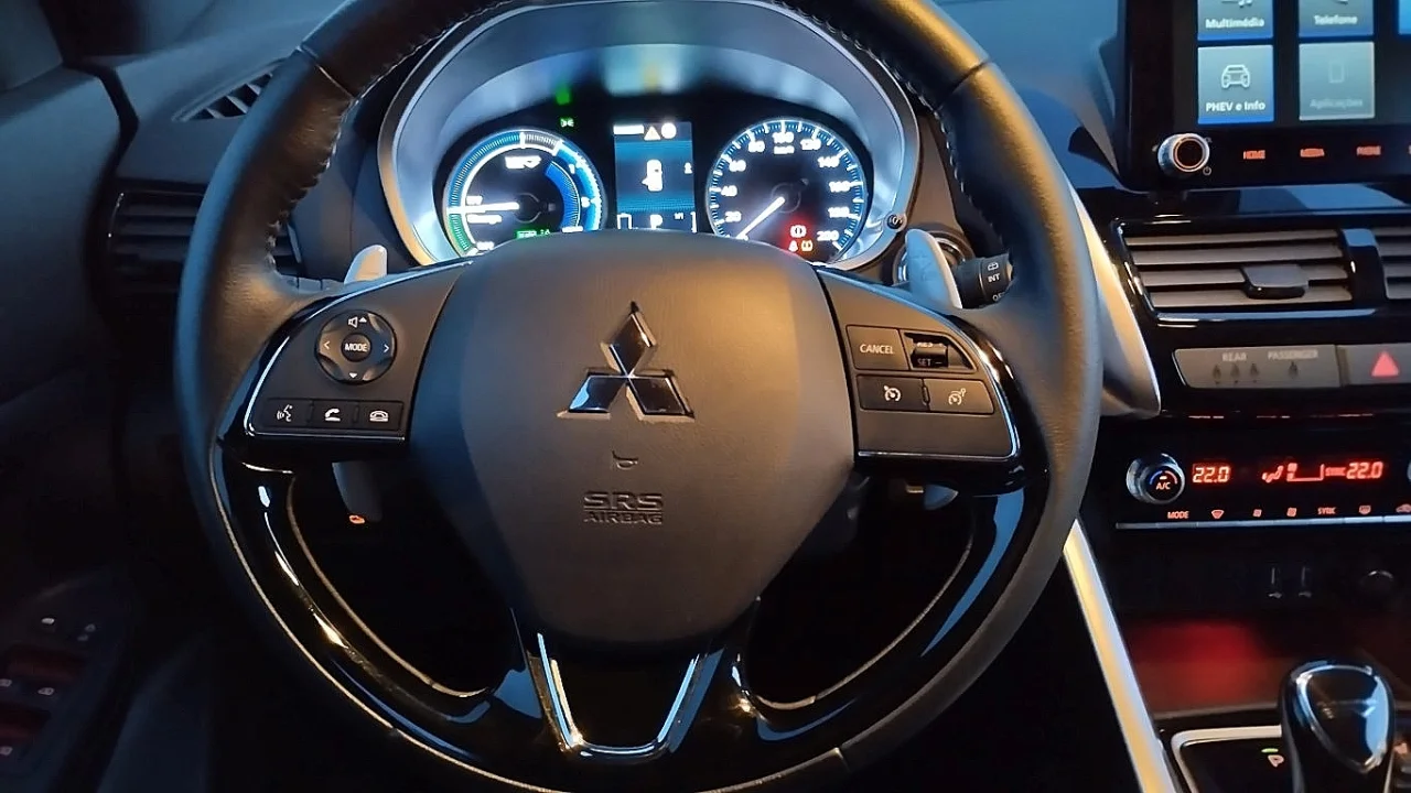 Mitsubishi Eclipse Cross 2.4 PHEV - 4