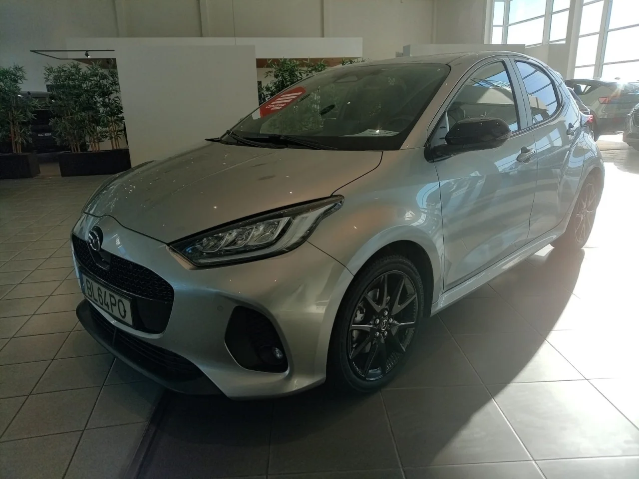 Mazda 2 1.5 e-CVT Agile