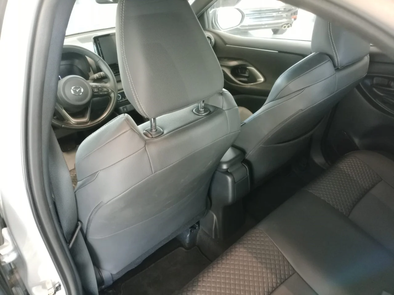 Mazda 2 1.5 e-CVT Agile 7