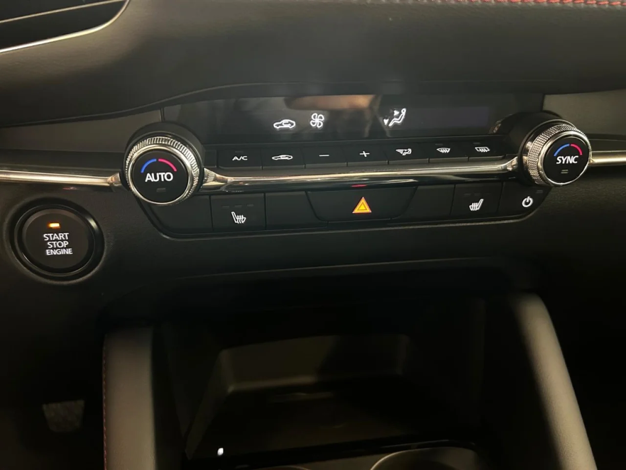 Mazda 3 2.0 e-Skyactiv-G Homura 4