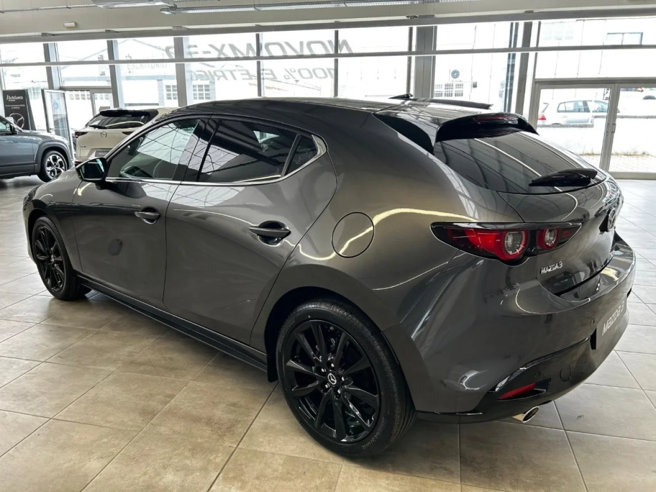 Mazda 3 2.0 e-Skyactiv-G Homura 9