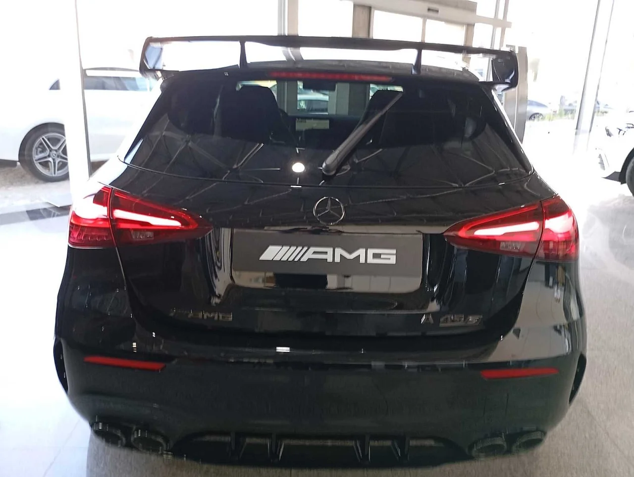 Mercedes Classe A 45 S AMG PREMIUM 4 Matic + 421 CV 9