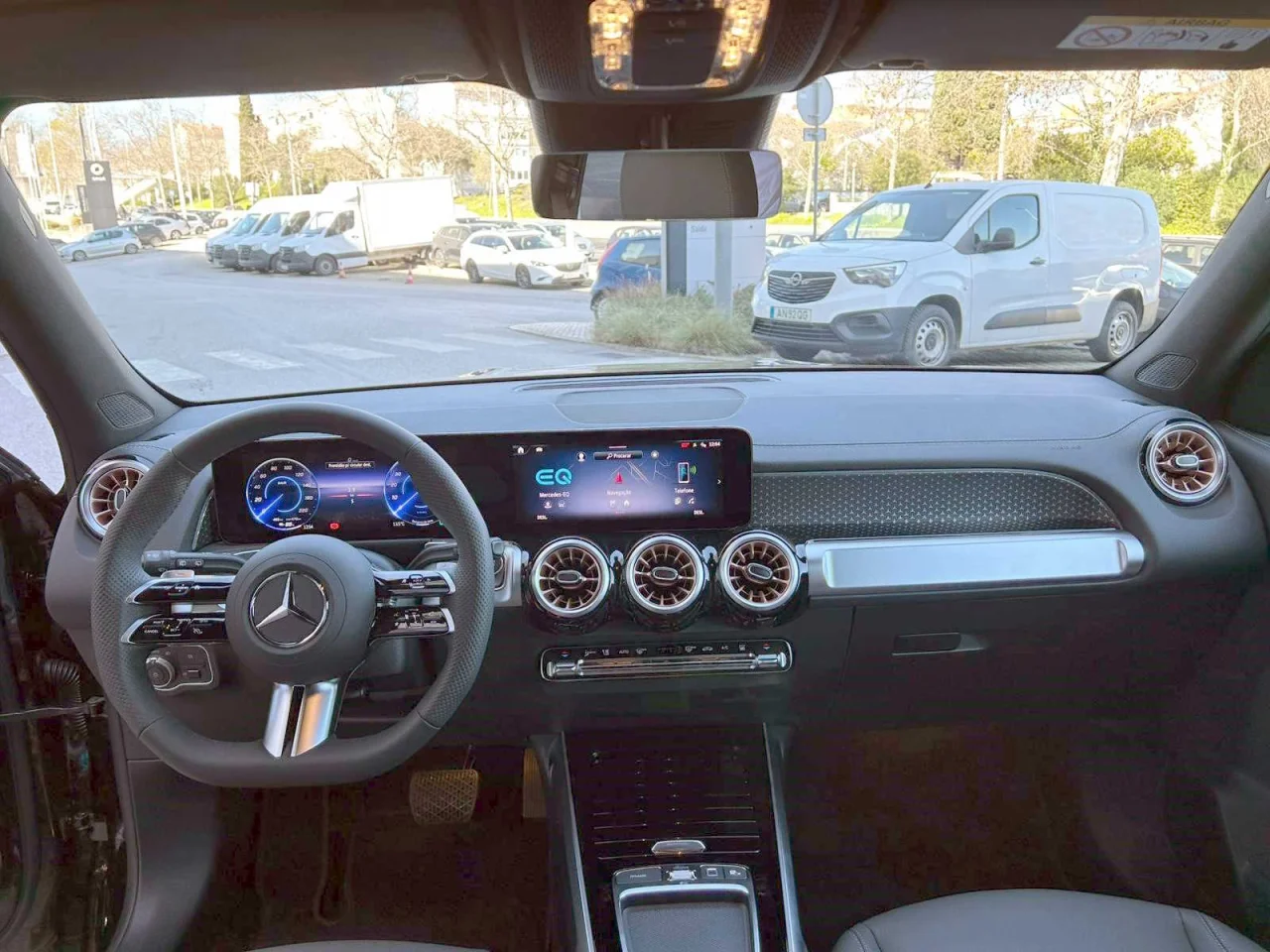 Mercedes Classe EQB 250+ Eletric Art Advanced Plus 7 Lugares 1