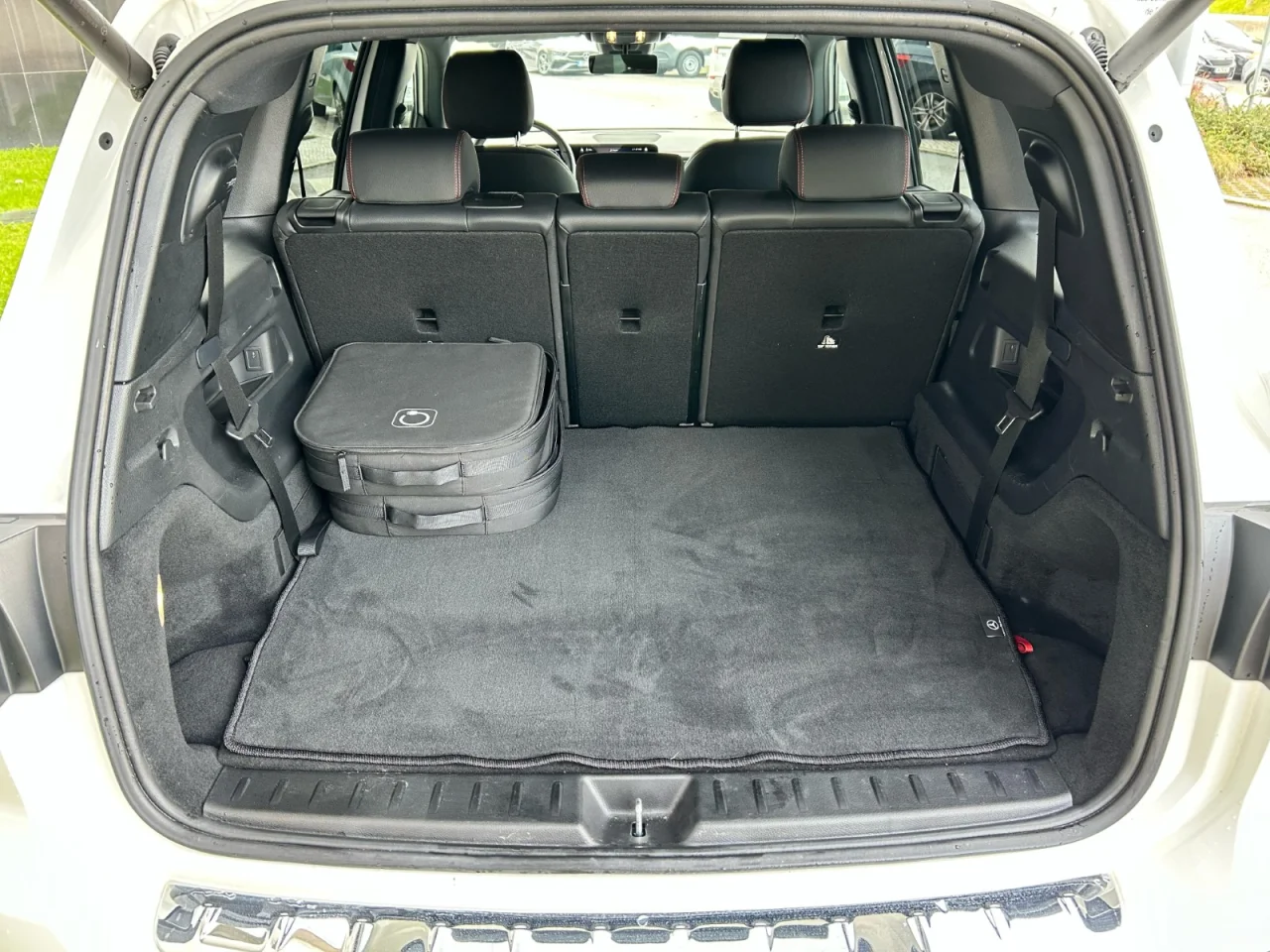 Mercedes EQB 350 AMG Advanced 7 Lugares 5