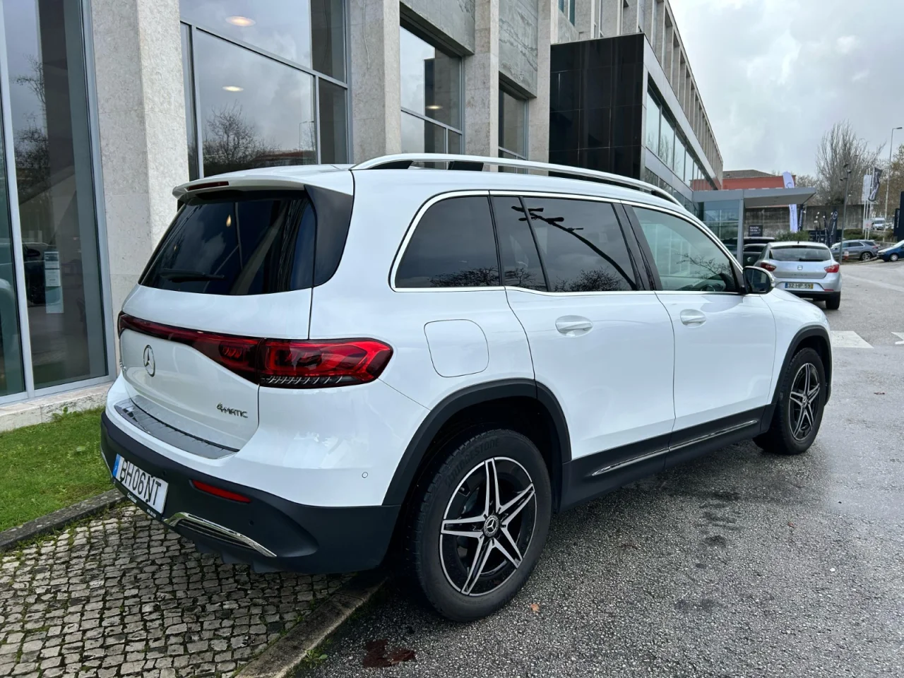 Mercedes EQB 350 AMG Advanced 7 Lugares 8