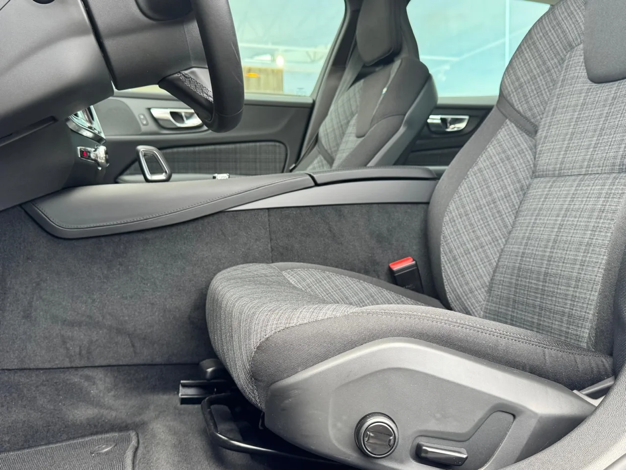 Volvo V60 T6 Core 350 CV PHEV 4