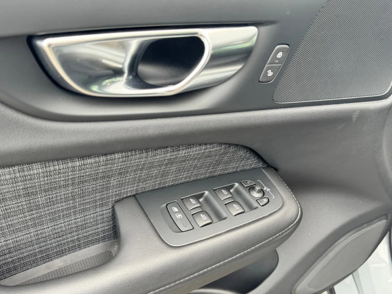 Volvo V60 T6 Core 350 CV PHEV 6