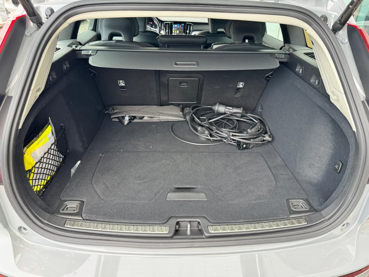 Volvo V60 T6 Core 350 CV PHEV 14