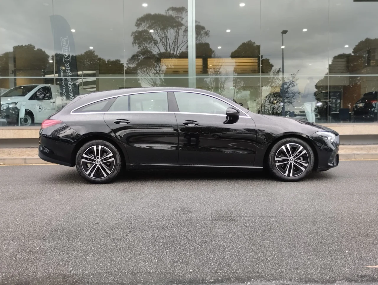 Mercedes Classe CLA 180d Shooting Brake Advanced 11