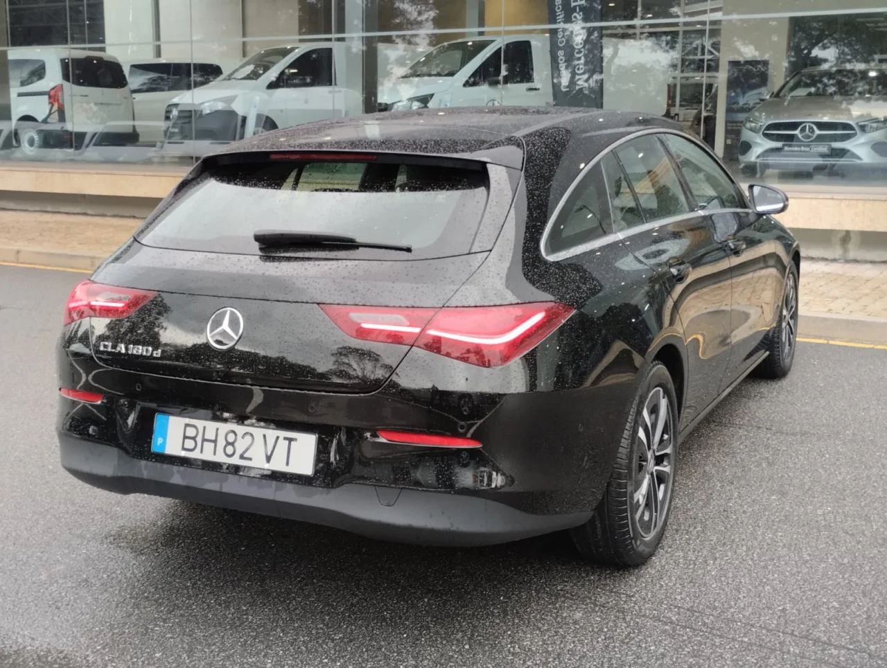 Mercedes Classe CLA 180d Shooting Brake Advanced 14