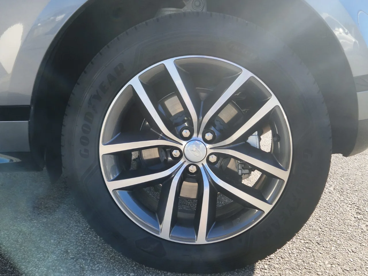 Land Rover Range Rover Evoque 1.5 P300e AWD Dynamic SE 4