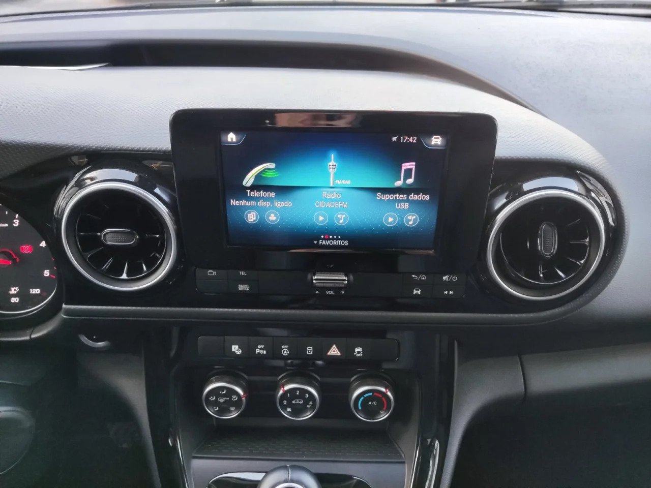 Mercedes Classe T 180d 6