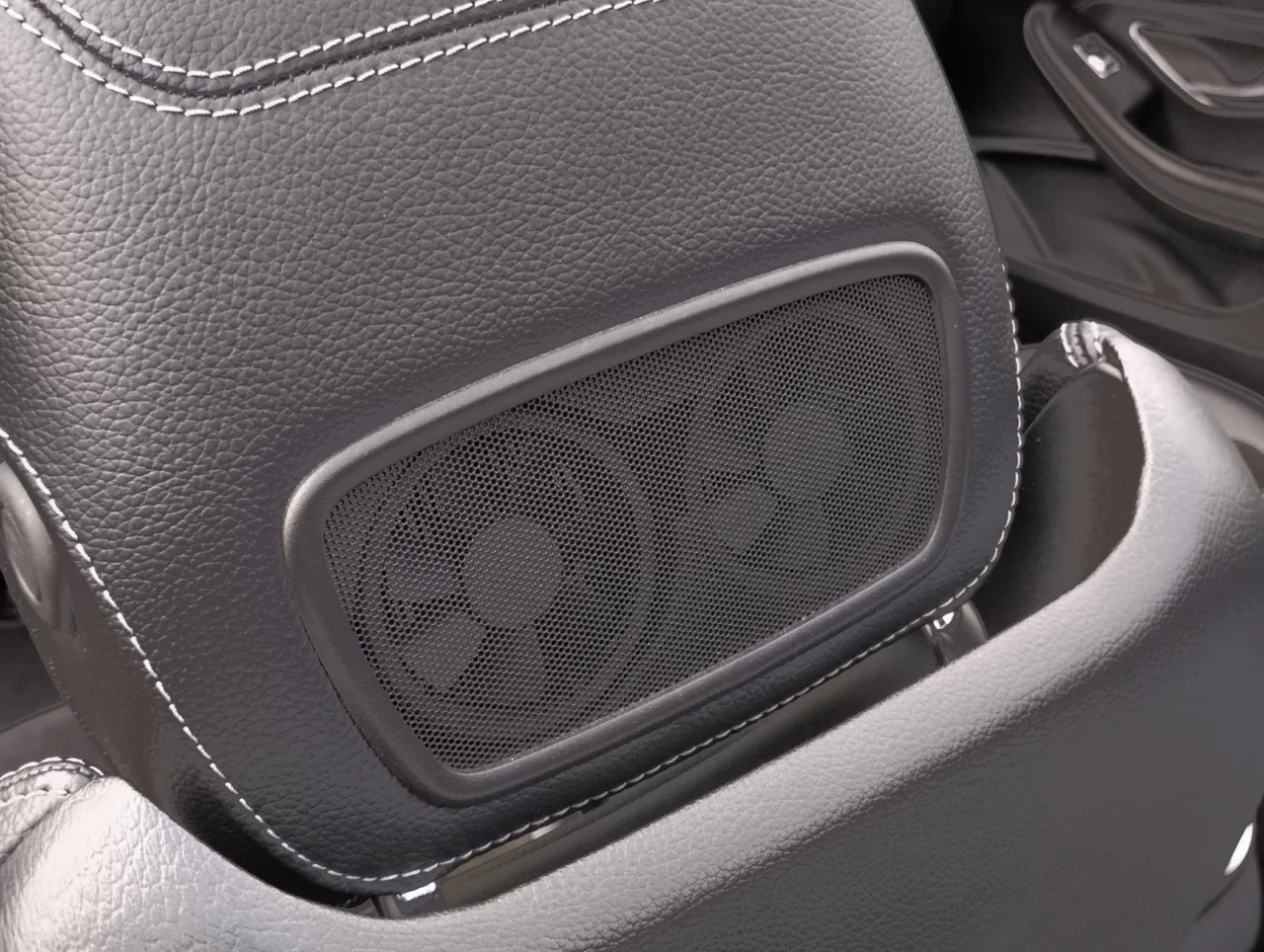 Mercedes C 220d Cabrio AMG 10