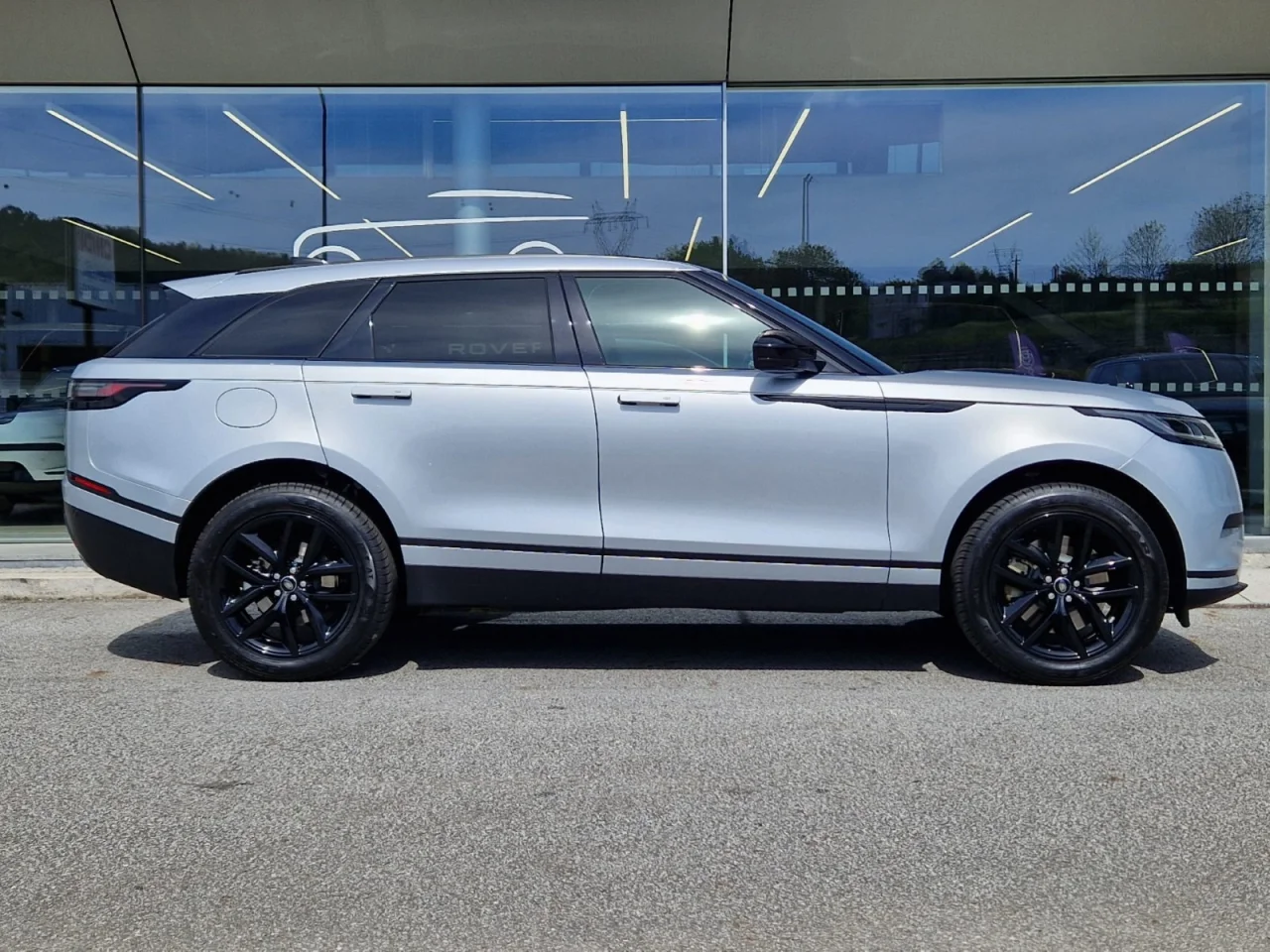 Land Rover Range Rover Velar S P404 e 6