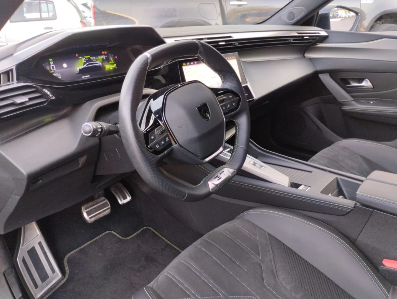 Peugeot 308 SW 1.5 Blue HDI 130 GT Line Auto 1