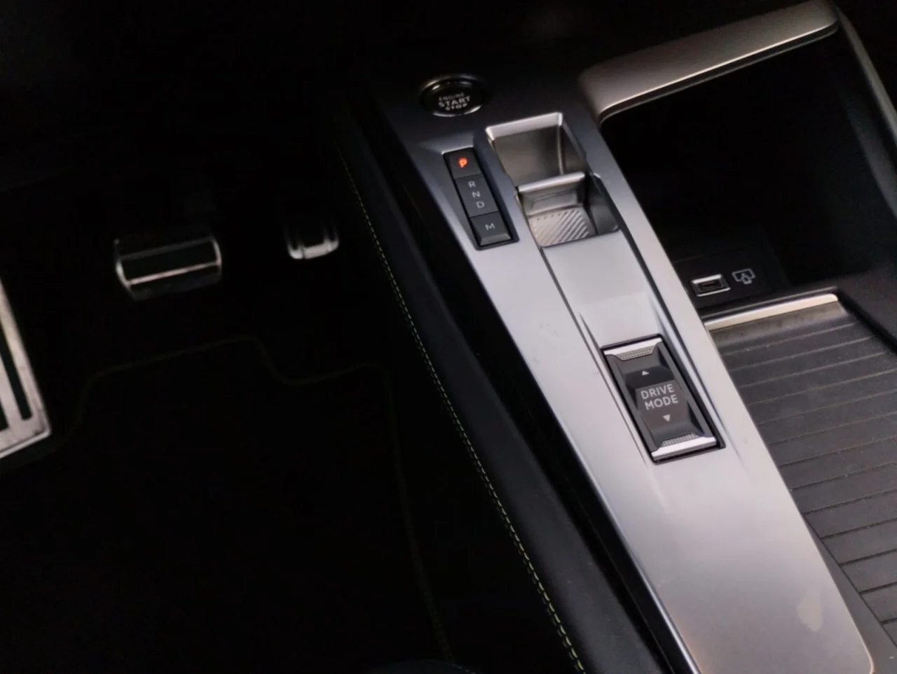 Peugeot 308 SW 1.5 Blue HDI 130 GT Line Auto 10