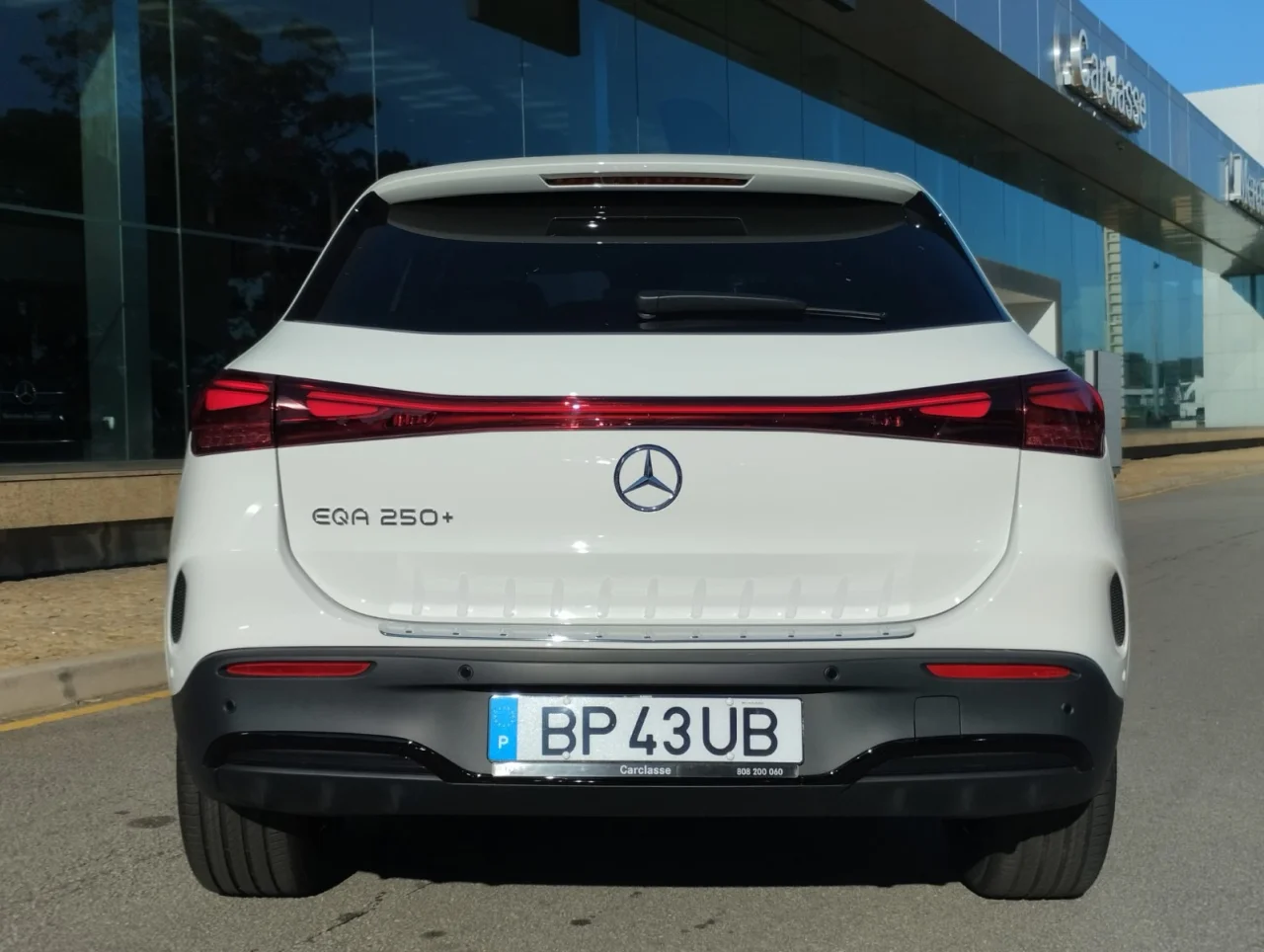 Mercedes EQA 250+ AMG Advanced 9