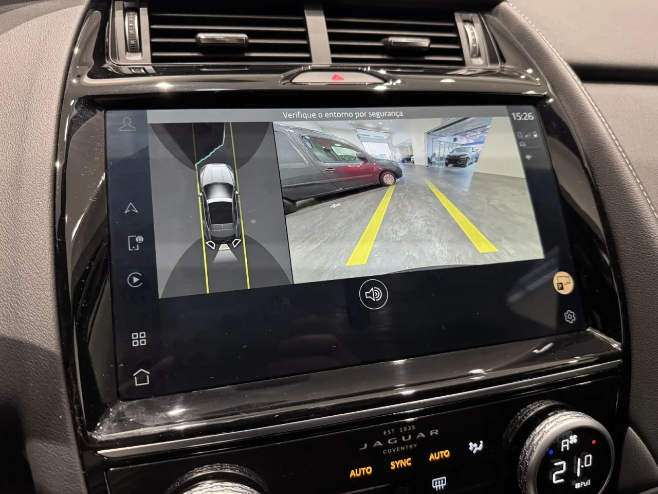 Jaguar E-Pace P160 R Dynamic S 13
