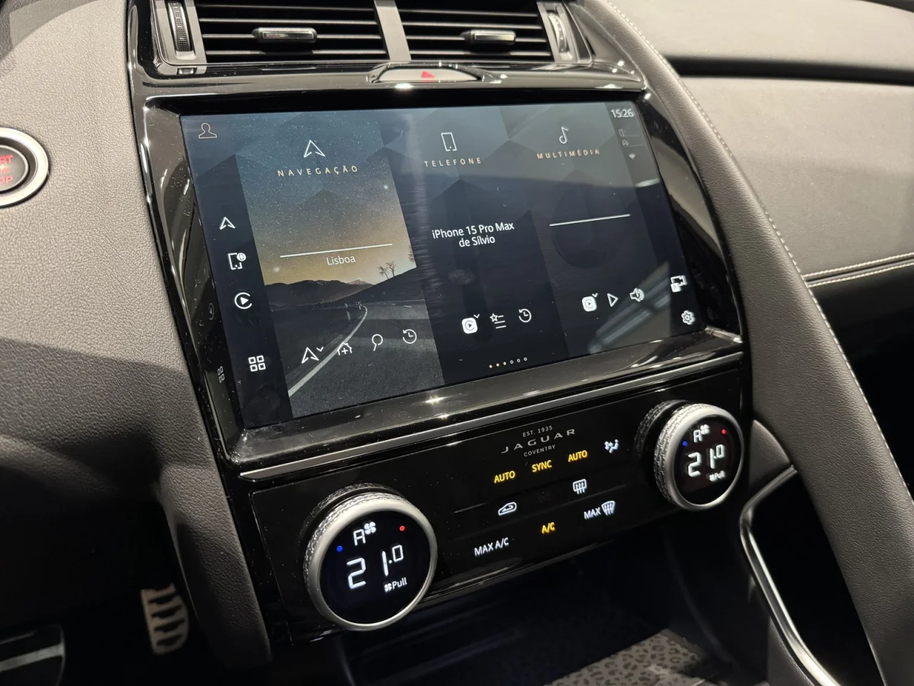 Jaguar E-Pace P160 R Dynamic S 14