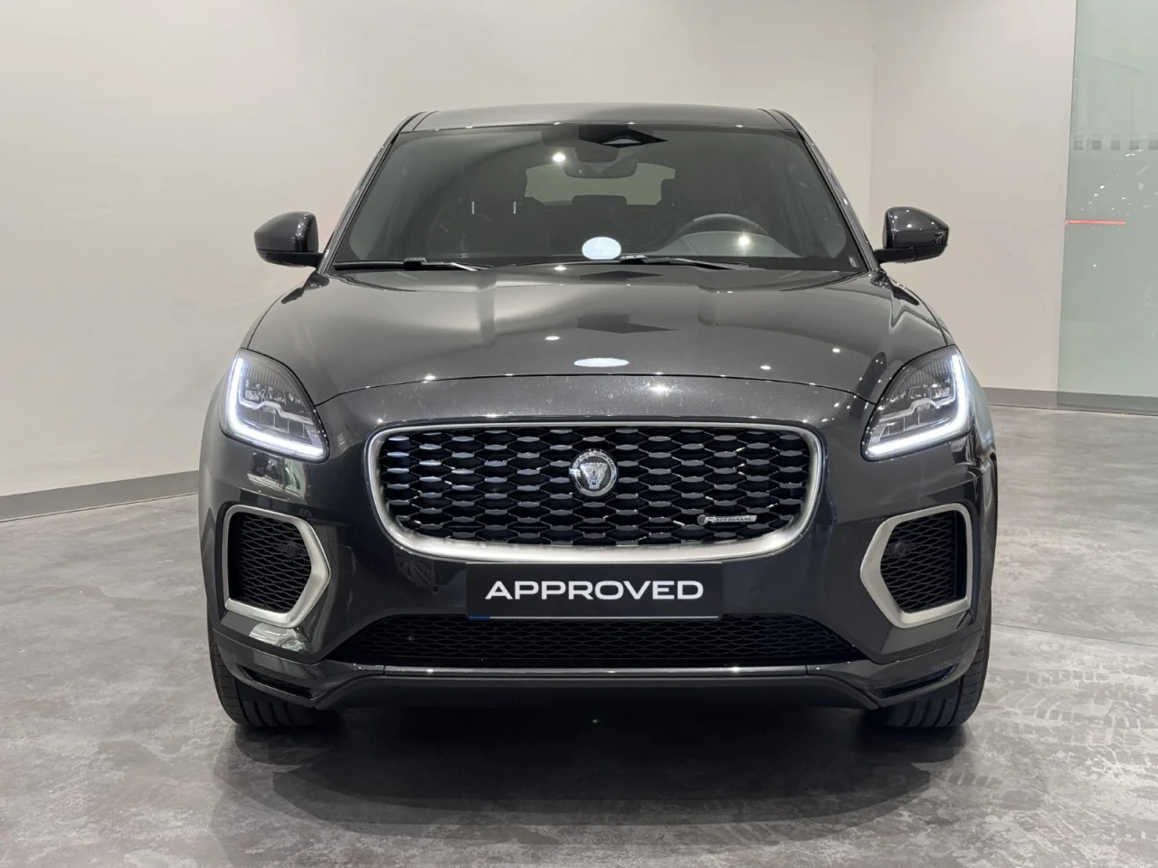 Jaguar E-Pace P160 R Dynamic S 18