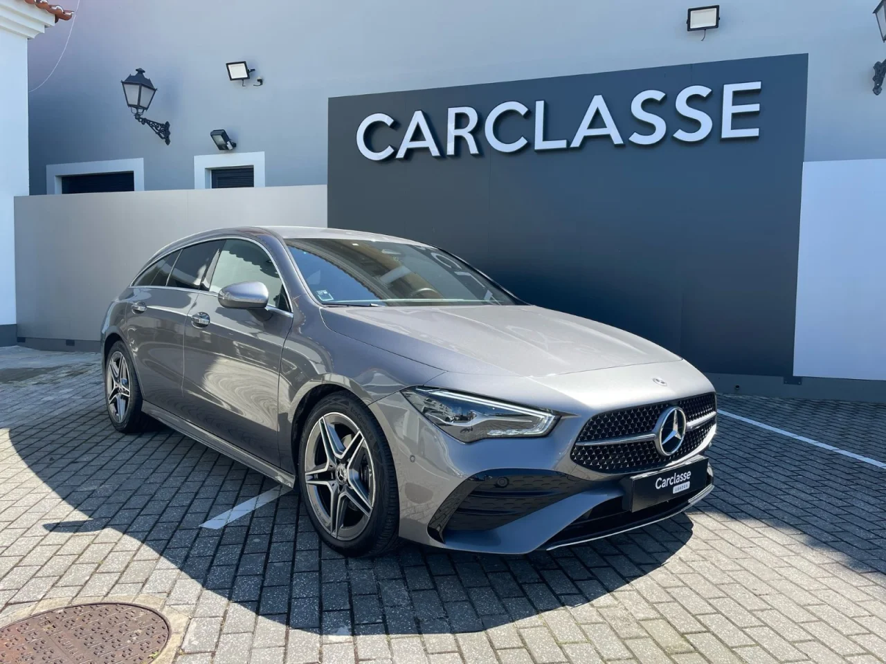 Mercedes CLA 180d Shooting Brake AMG 10