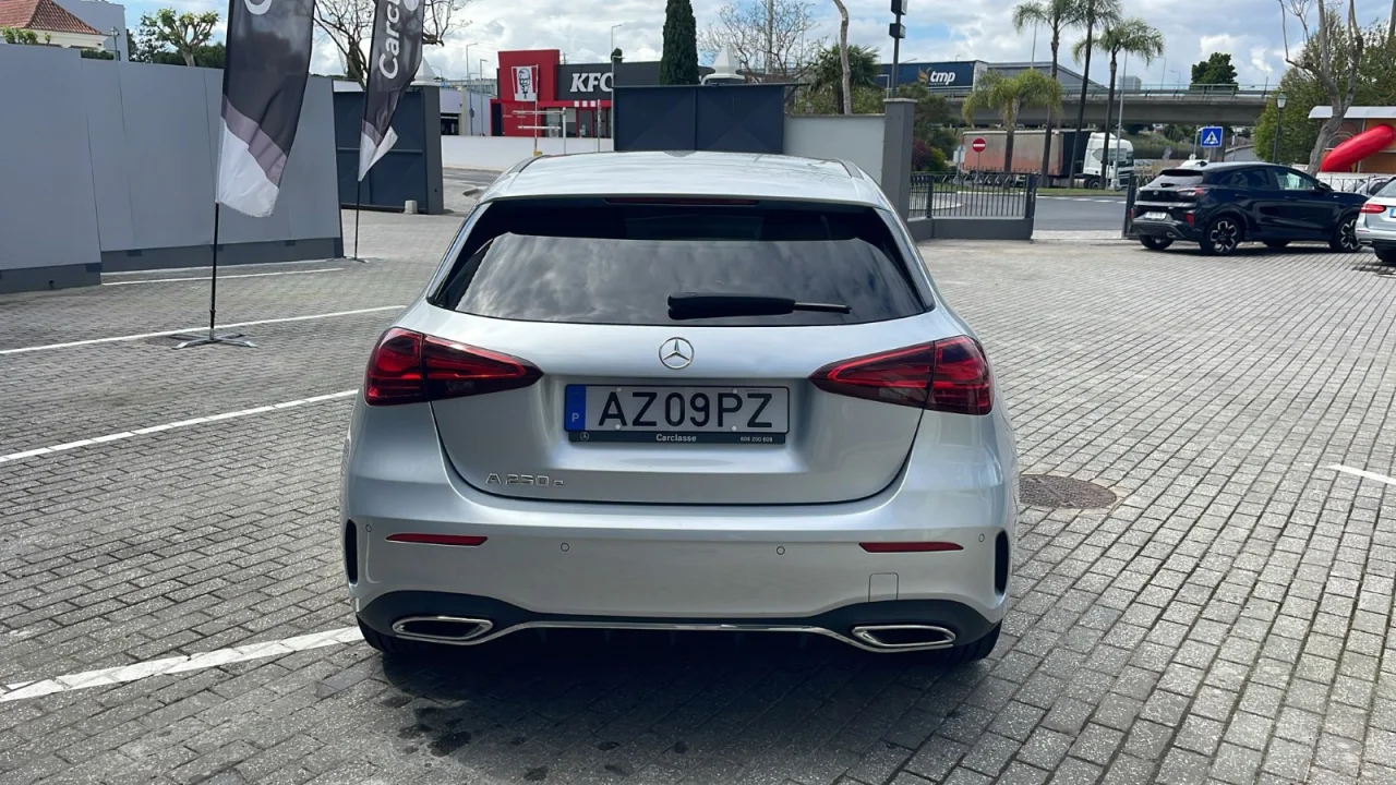 Mercedes A 250e AMG Auto 5