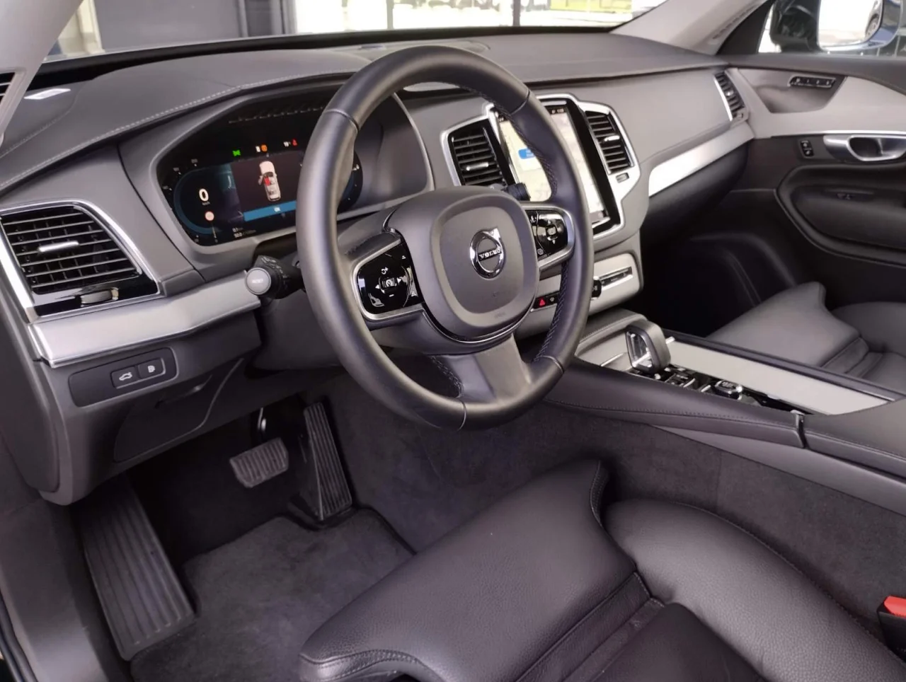 Volvo XC 90 2.0 T8 PHEV Plus Bright AWD 1