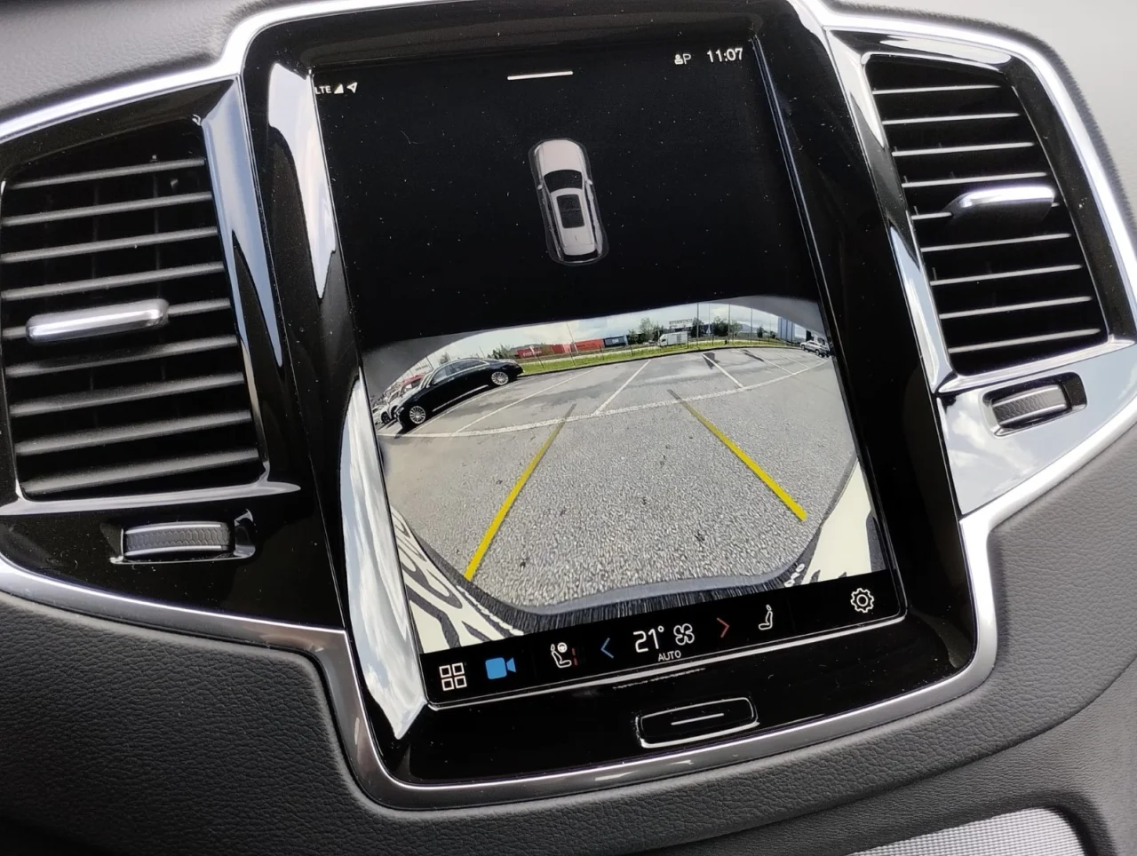 Volvo XC 90 2.0 T8 PHEV Plus Bright AWD 17