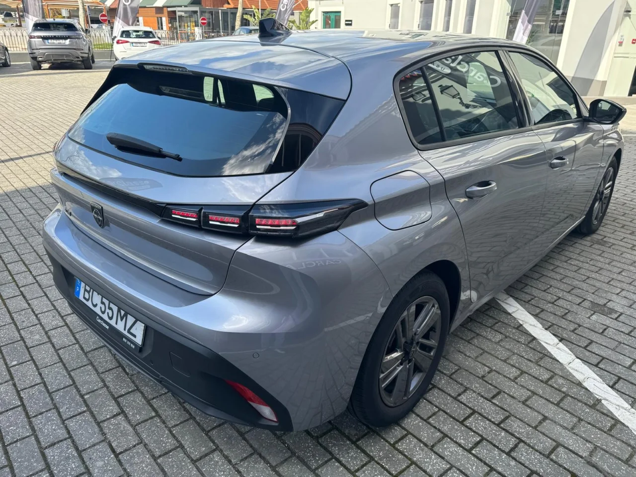 Peugeot 308 1.2 Puretech Active Pack 130 cv 6