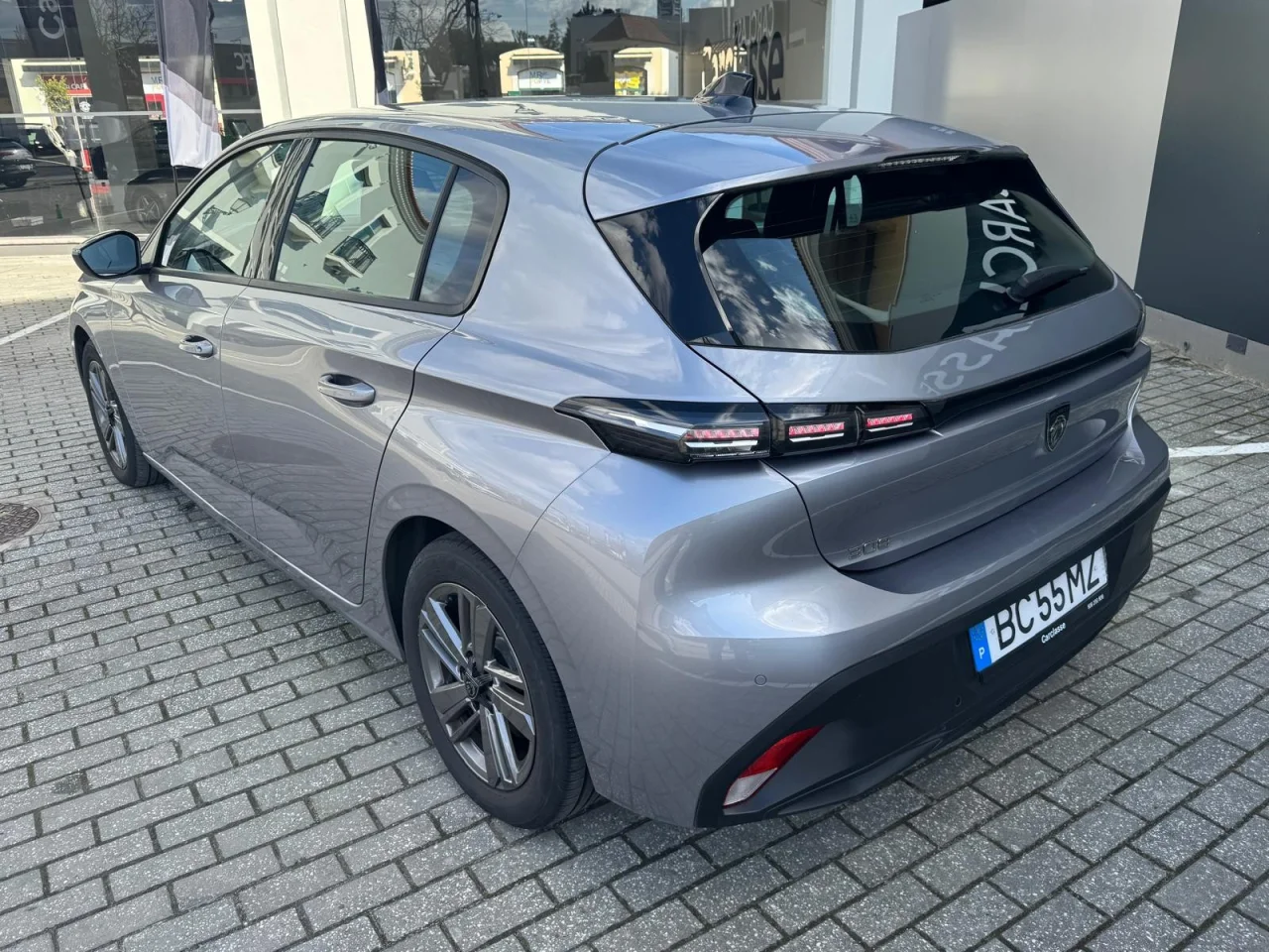 Peugeot 308 1.2 Puretech Active Pack 130 cv 9